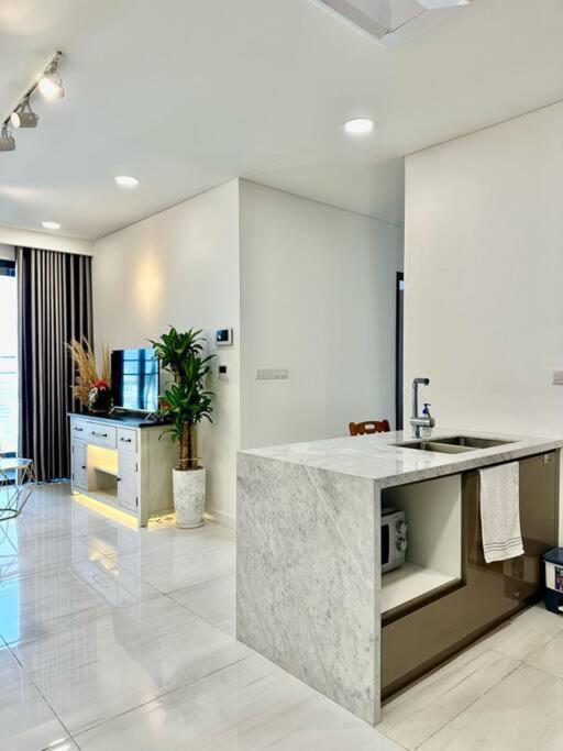 2 Bedroom Luxury Condo In City Central Ho Si Minh-város Kültér fotó